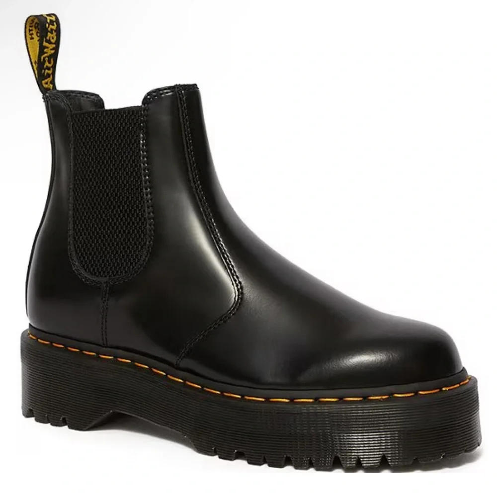 Dr. Martens Black Chelsea Boots - Picture 1 of 6